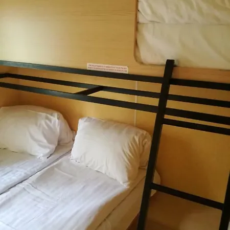 Apartman Cegledi Apartmanpark & Kemping *