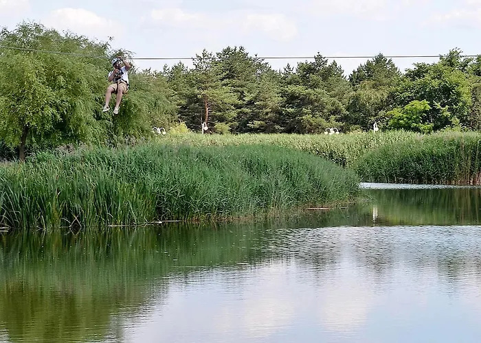 Daire Cegledi Apartmanpark & Kemping