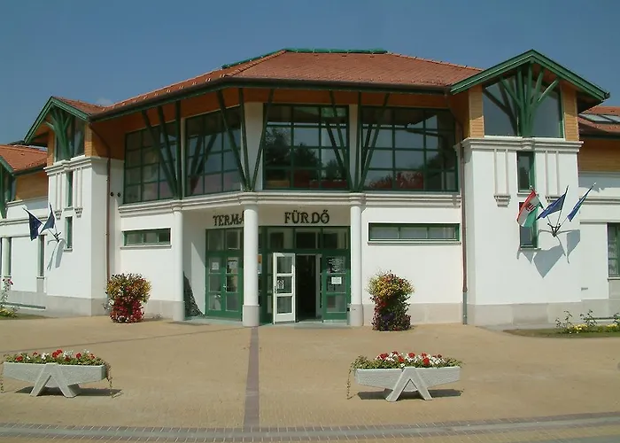 Cegledi Apartmanpark & Kemping